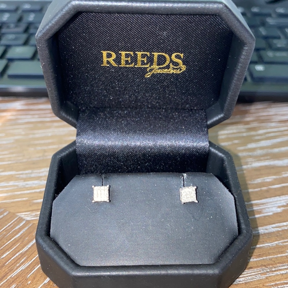 Diamond earrings